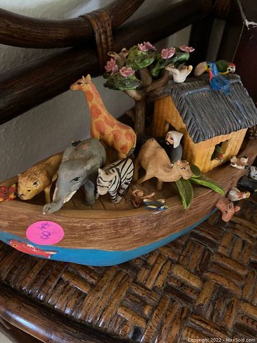 Lot #372 (1 of 13)