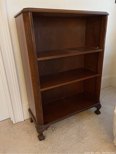Lot #571 (1 of 6)