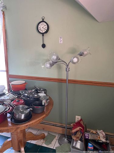 Lot #382 (1 of 8)