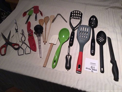 Lot #61 (1 of 5)
