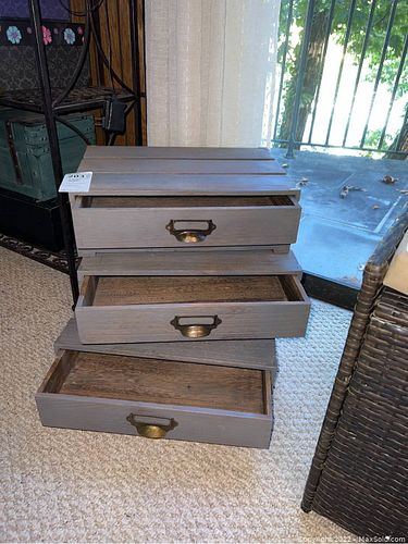 Lot #203 (1 of 6)