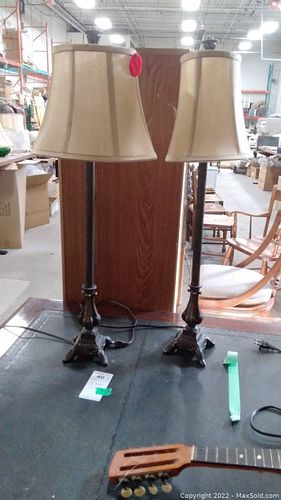 Lot #40 (1 of 8)