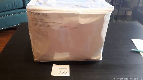 Lot #355 (1 of 4)