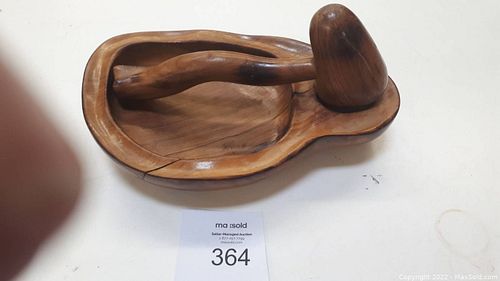 Lot #364 (1 of 3)