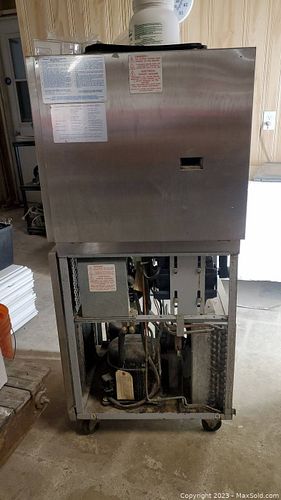 Lot #224 (1 of 5)
