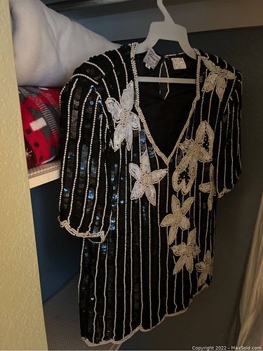 Lot #377 (1 of 14)