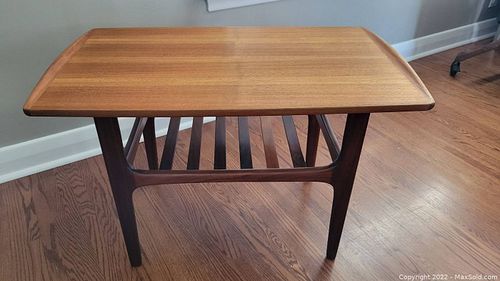 Lot #21 (1 of 5)