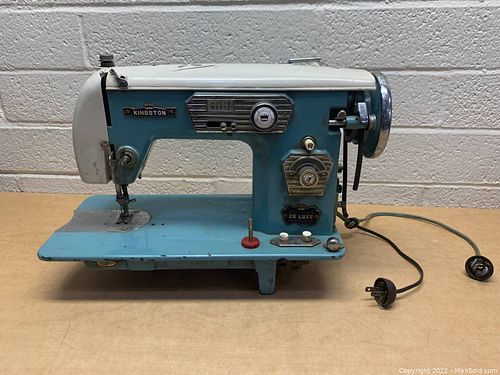 Kingston Vintage Sewing Machine Zig Zag Deluxe Made In Japan