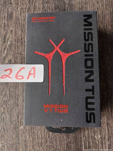 Lot #26 (1 of 7)
