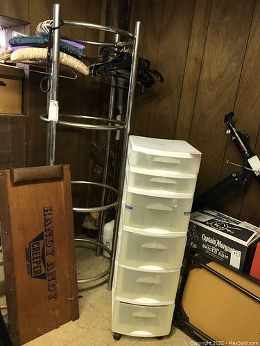 Lot #19 (1 of 7)