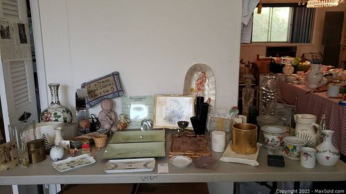 Lot #52 (1 of 7)