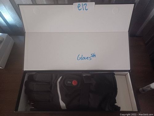 Lot #12 (1 of 1)