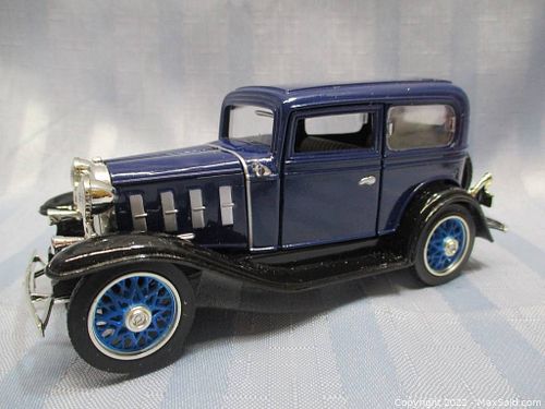1932 Chevy Standard Coach Car (1 of 9)