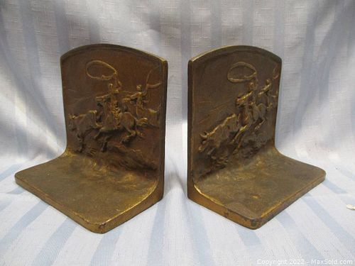 Very Heavy Antique Book Ends Bookends Cowboy Scene (1 of 6)