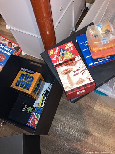 Lot #275 (1 of 10)