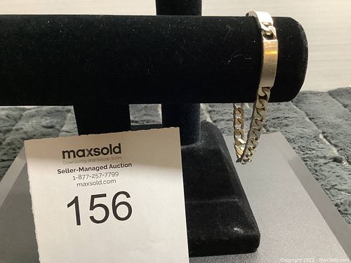 Lot #156 (1 of 4)