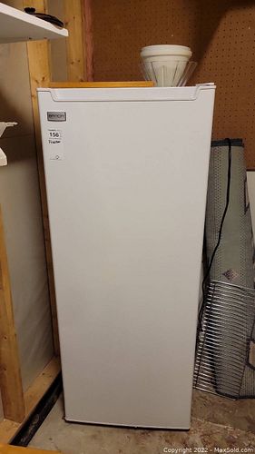 Lot #156 (1 of 7)