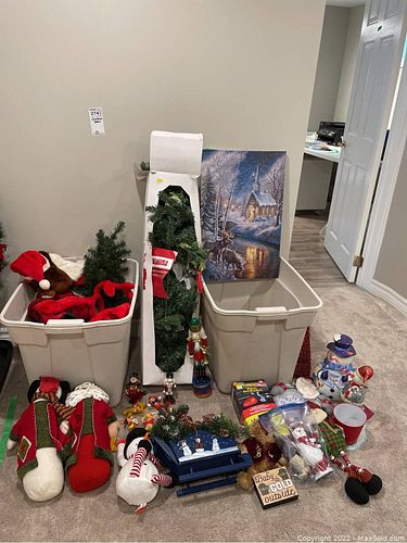 Lot #274 (1 of 14)