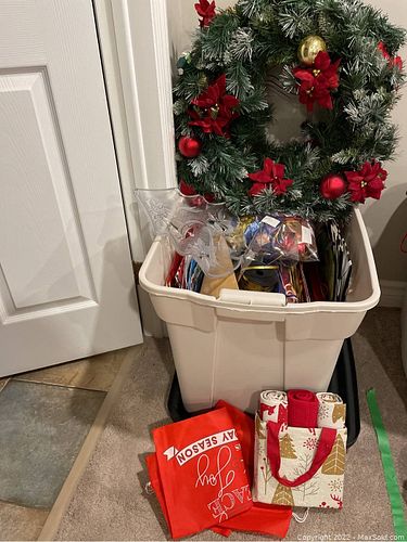 Lot #273 (1 of 8)
