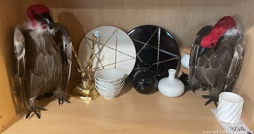 Lot #304 (1 of 6)