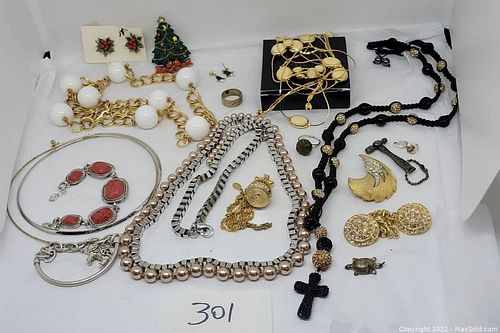 Lot #301 (1 of 15)