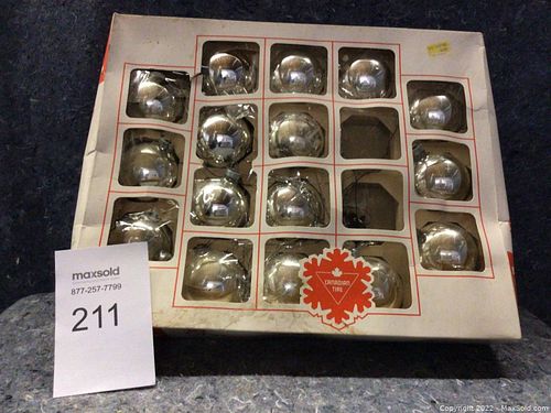 Lot #211 (1 of 1)