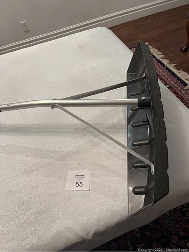 Lot #55 (1 of 7)