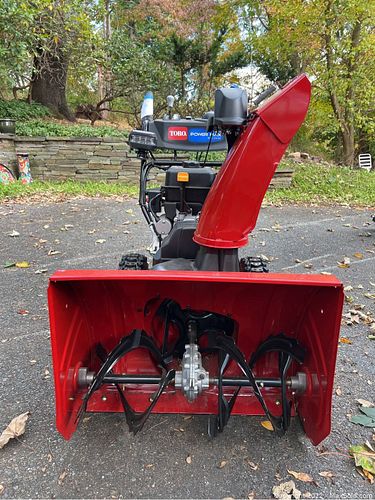 Snowblower (1 of 7)