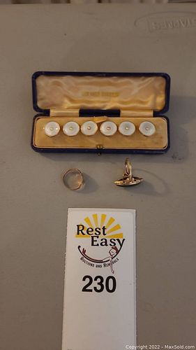 Lot #230 (1 of 10)