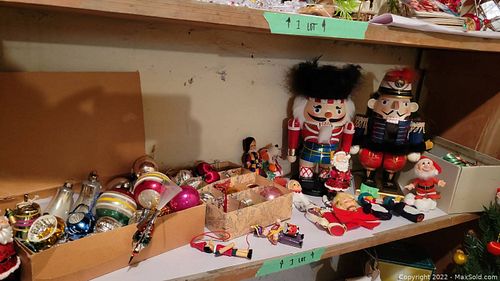 Lot #243 (1 of 15)
