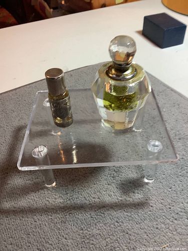 Lot #126 (1 of 12)
