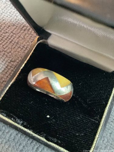 Lot #33 (1 of 6)