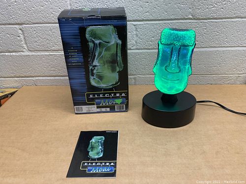 Lot #77 (1 of 8)