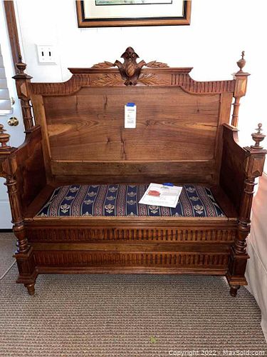 Antique Bench (1 of 18)