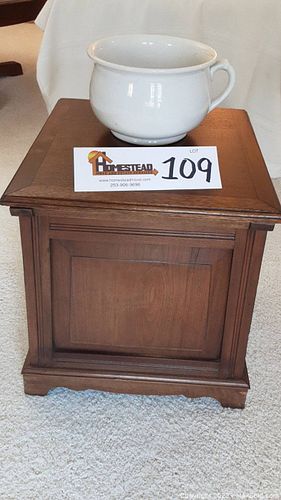 Lot #109 (1 of 8)