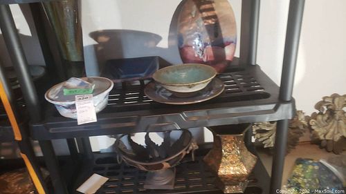 Lot #320 (1 of 17)