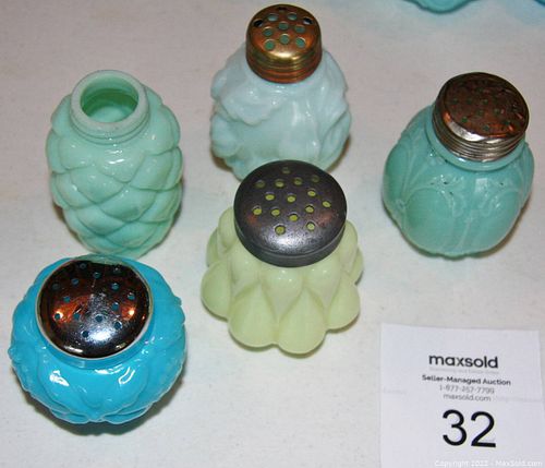 Lot #32 (1 of 4)