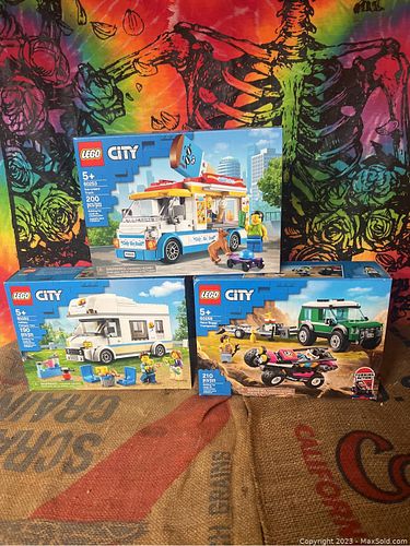 Lot #9 (1 of 4)
