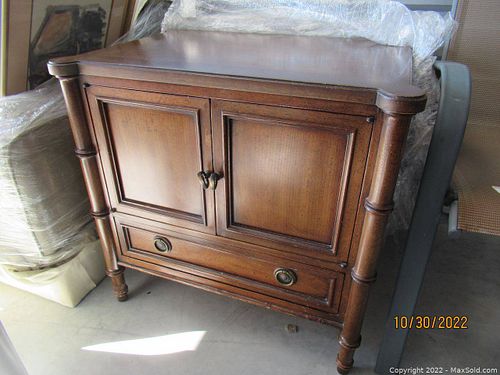 Lot #106 (1 of 7)