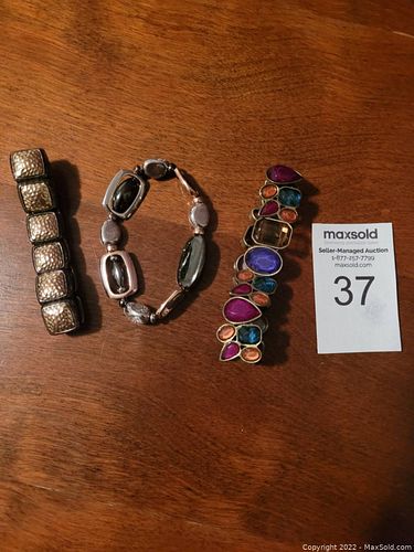 Lot #37 (1 of 6)
