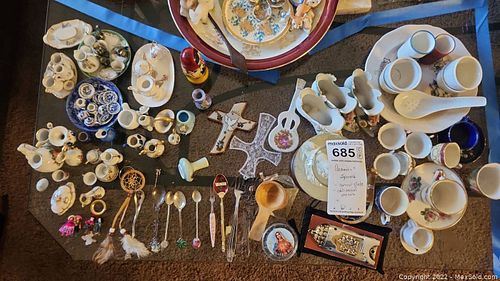 Lot #685 (1 of 11)