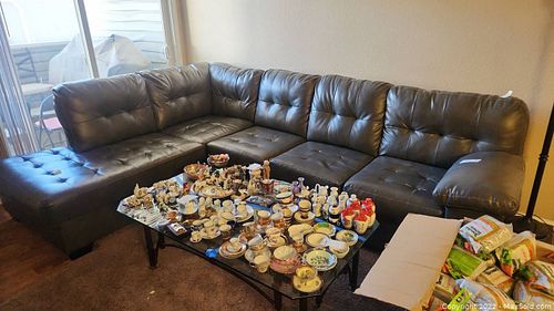 Lot #683 (1 of 8)