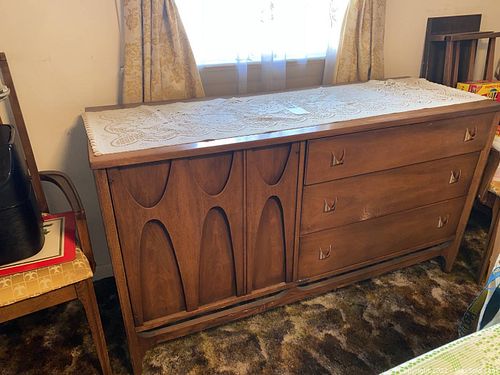 Lot #164 (1 of 6)