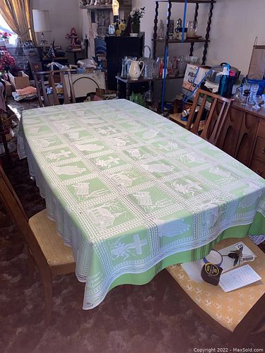 Wood Dining Room Table & Chairs (1 of 9)