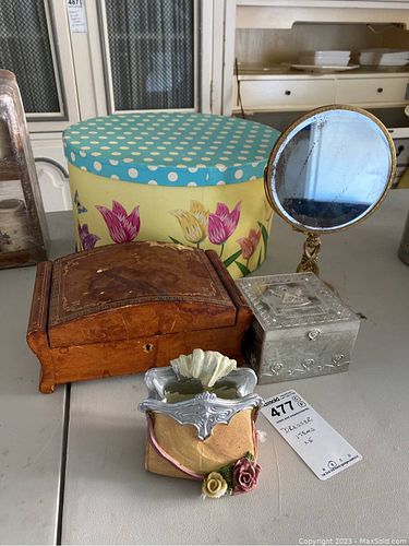 Lot #477 (1 of 10)