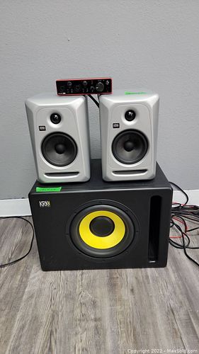 Lot #200 (1 of 11)