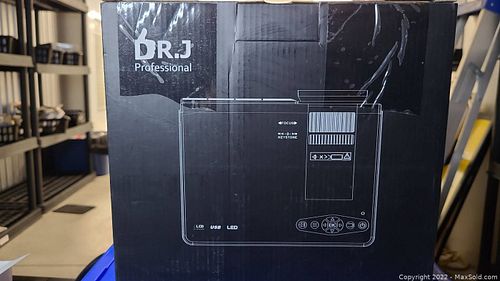Lot #28 (1 of 1)