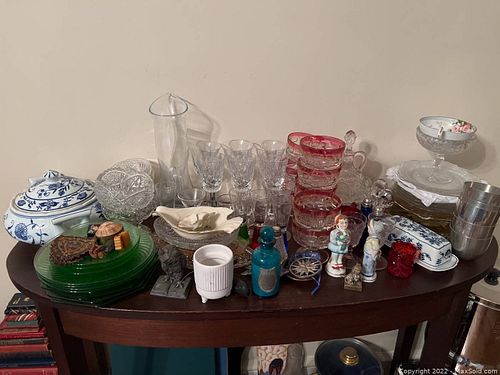 Lot #200 (1 of 11)