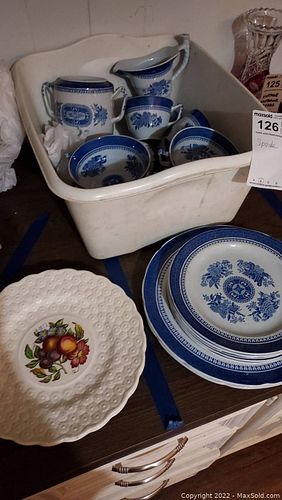Lot #126 (1 of 12)