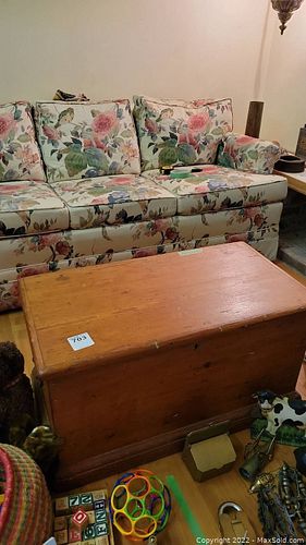 Lot #703 (1 of 14)